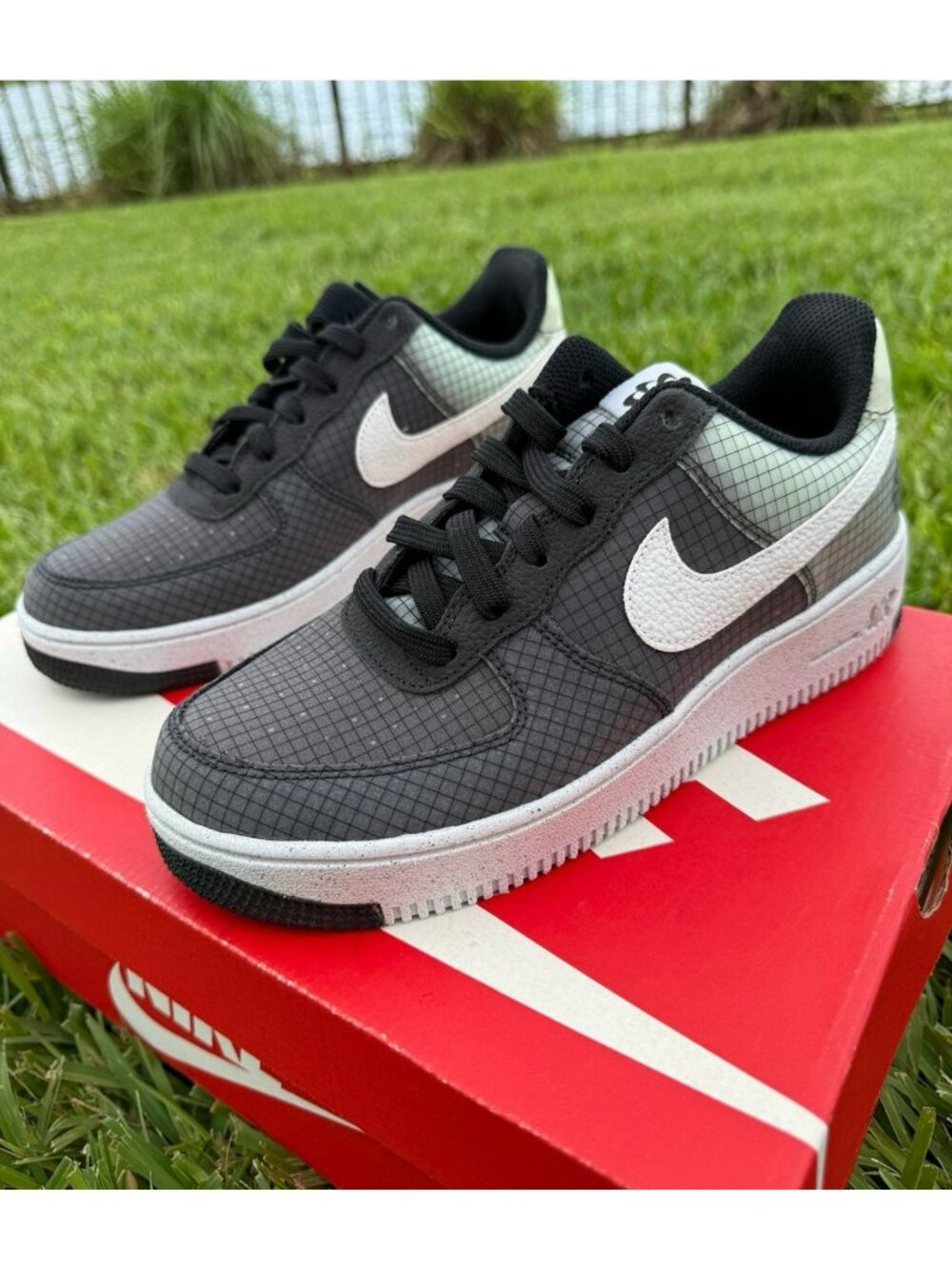 SIZE 6.5Y | 8 WOMEN’S NIKE AIR FORCE 1 CRATER BLACK / GRAY DC9326-001 WHITE
